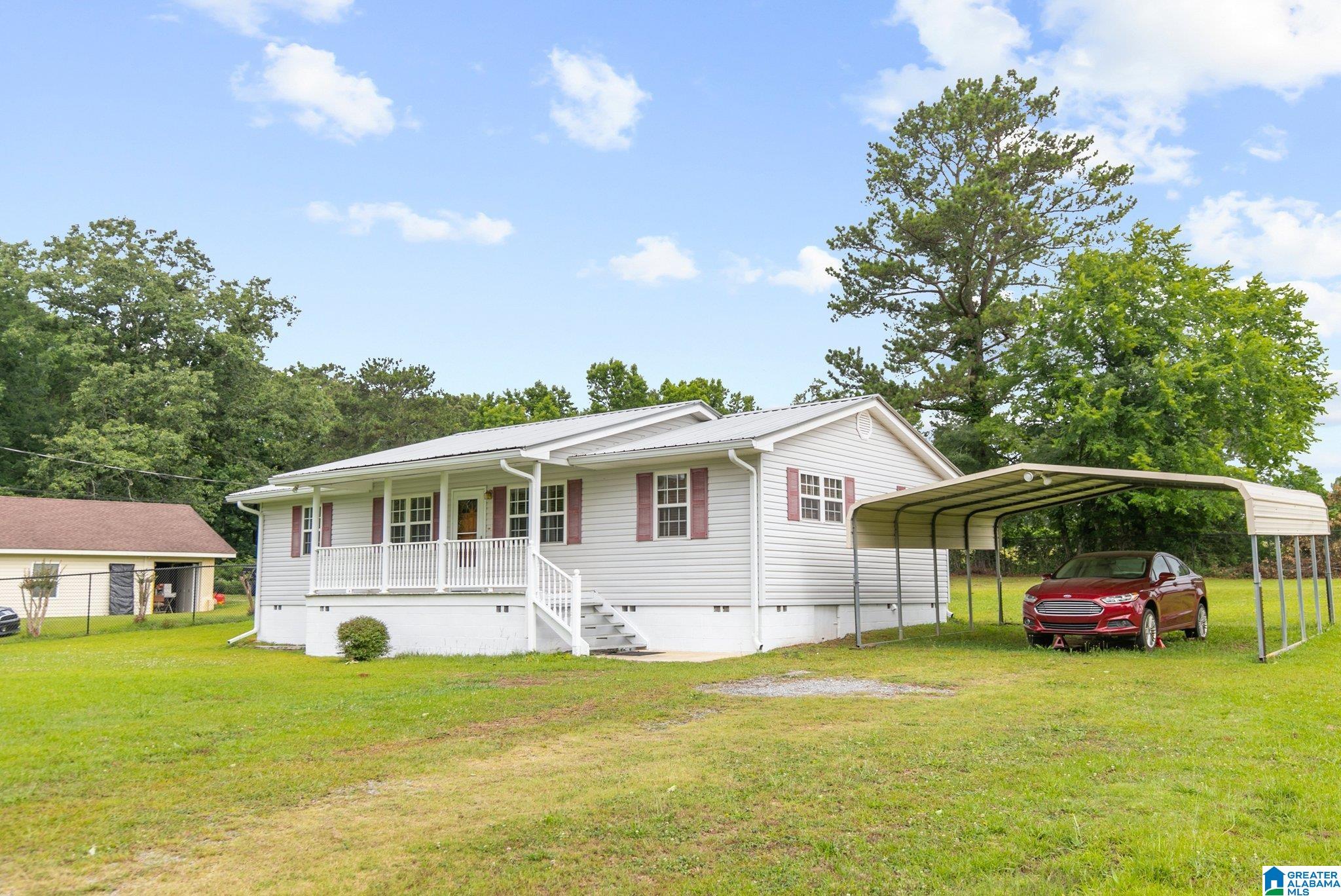 1395 Thomas Road Warrior, AL 35180 - Photo 1 of 23