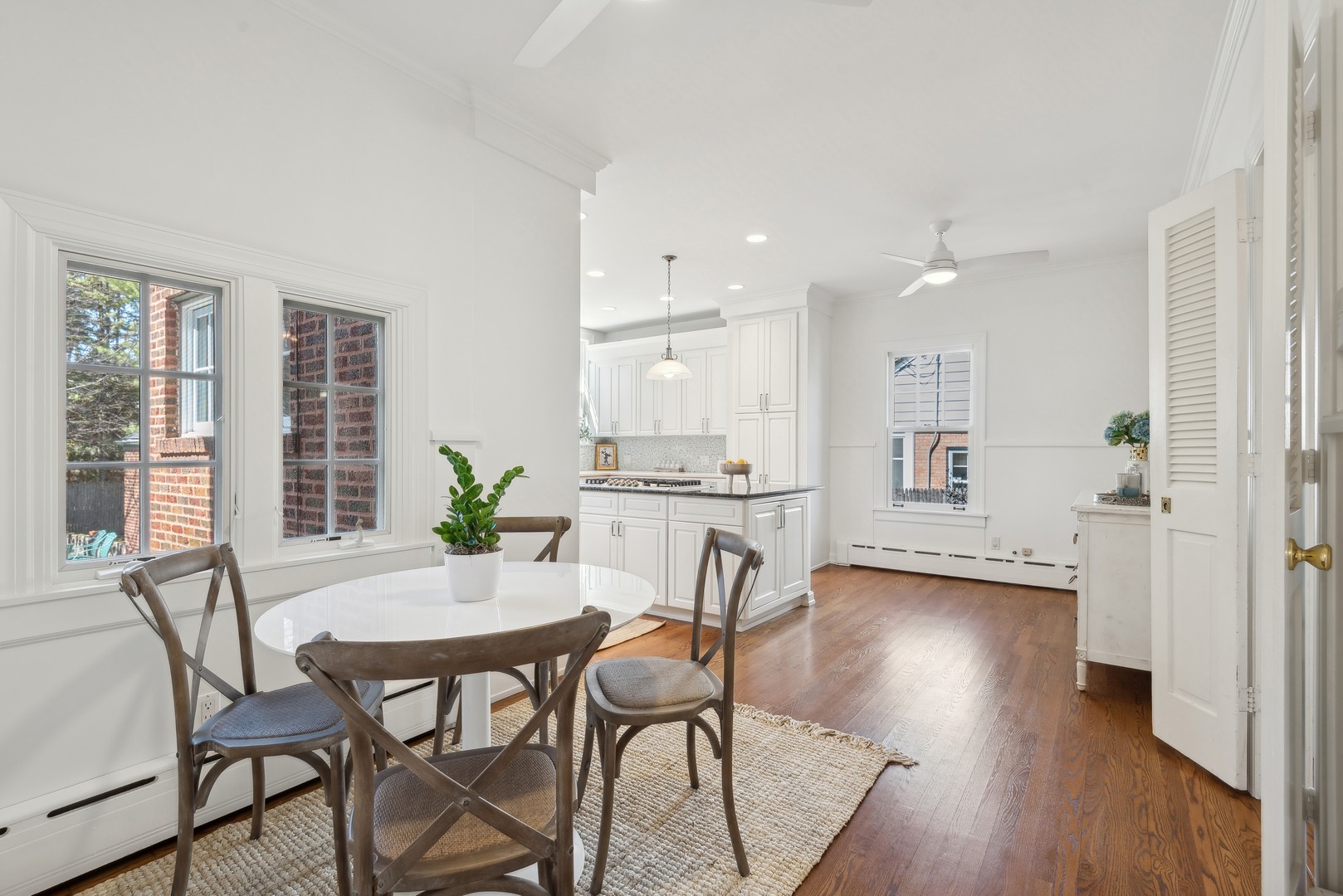 1209 Sheridan Road Wilmette, IL 60091 - Photo 12 of 40 Gallery Image 12