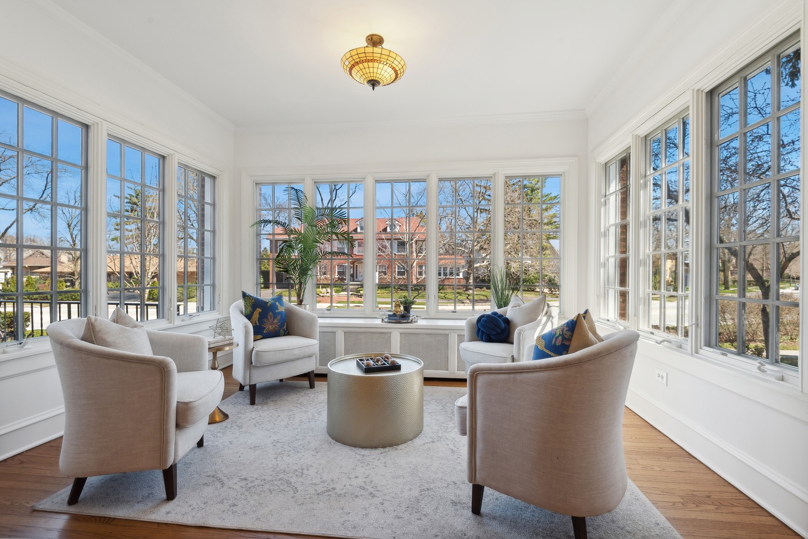 1209 Sheridan Road Wilmette, IL 60091 - Photo 4 of 40 Gallery Image 4