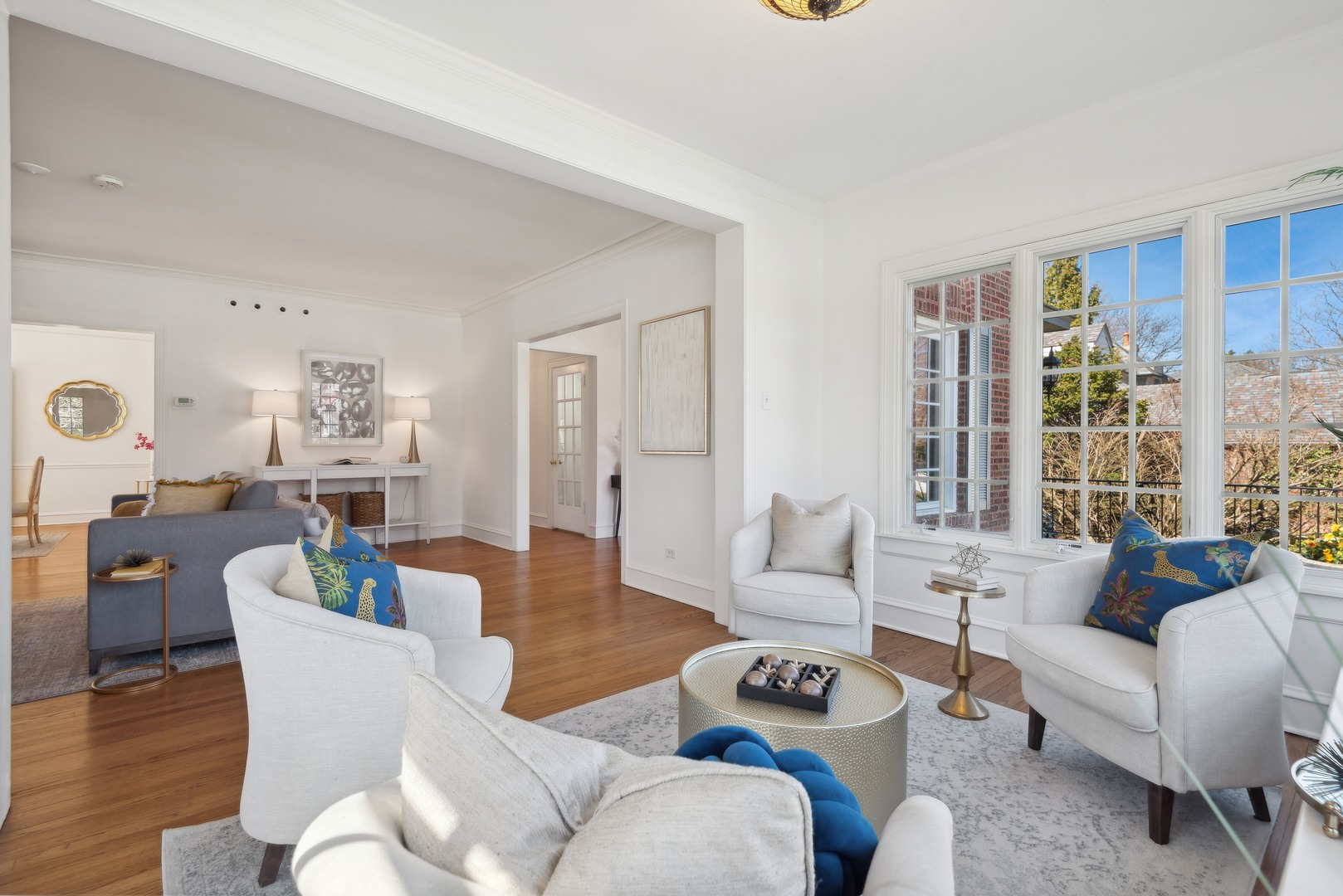 1209 Sheridan Road Wilmette, IL 60091 - Photo 5 of 40 Gallery Image 5