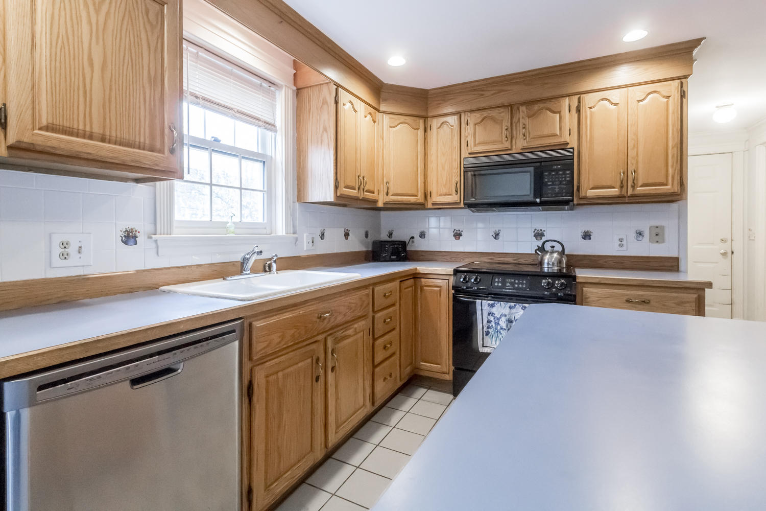 33 Eastfield Road Portland, ME 04102 - Photo 15 of 59 20190420rf-71022