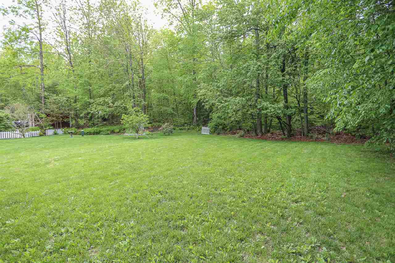 16 R Juniper Road Derry, NH 03038 - Photo 22 of 28