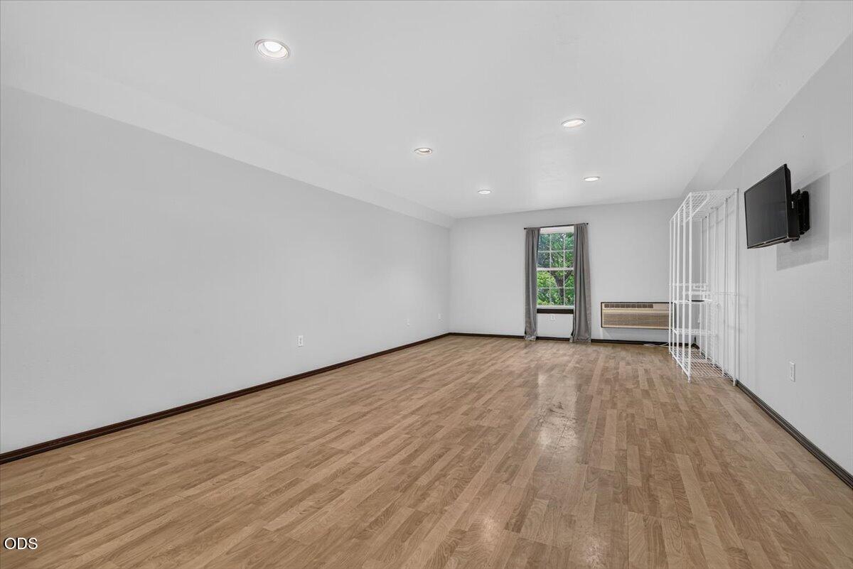 1760 Minear Road Medford, OR 97501 - Photo 37 of 56 Gallery Image 37