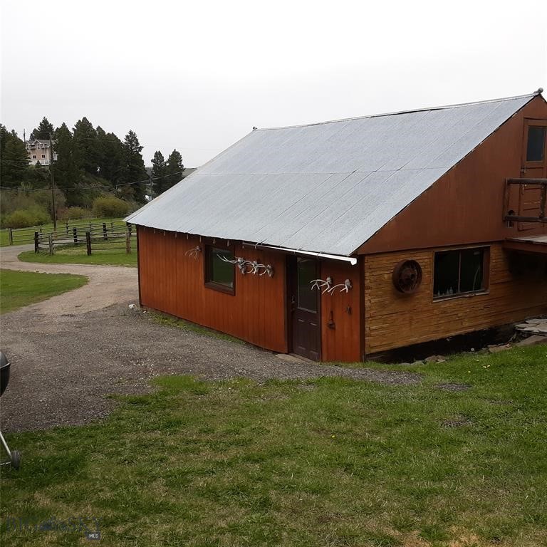 313 Dougherty Street Elliston, MT 59728 - Photo 8 of 49 Gallery Image 8
