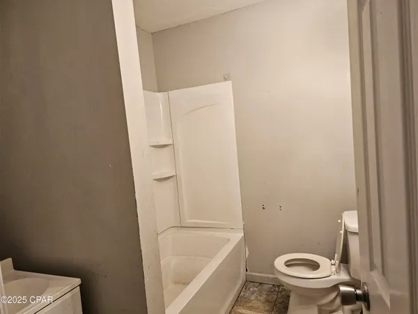 $1,500 | 705 Satsuma Avenue, Panama City, FL 32401