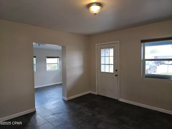 $1,500 | 705 Satsuma Avenue, Panama City, FL 32401