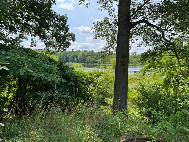 $325,000 | 2410 Shadowlane Drive Northeast, Grand Rapids, MI 49505