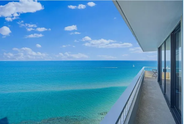 $9,000 | 5540 North Ocean Drive, Unit 8C, Riviera Beach, FL 33404