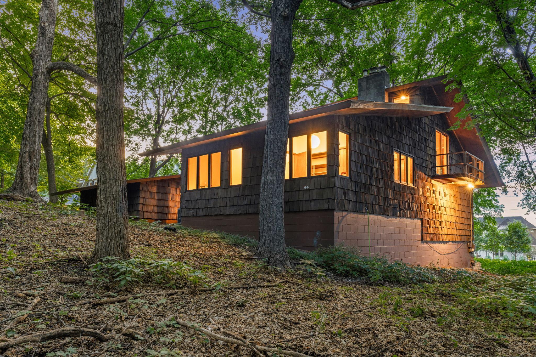27665 Island View Road Excelsior, MN 55331 - Photo 4 of 119
