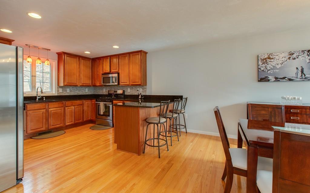 180 Andover Road Billerica, MA 01821 - Photo 8 of 42
