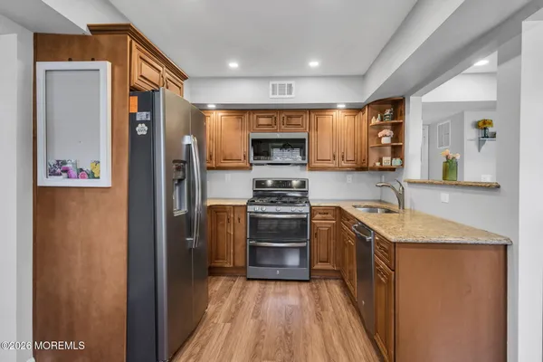 $699,000 | 166 Christian Court, Toms River, NJ 08753