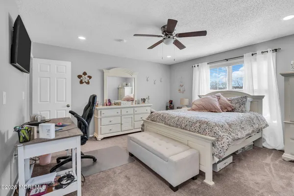 $699,000 | 166 Christian Court, Toms River, NJ 08753