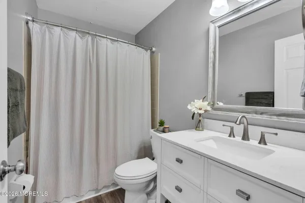 $699,000 | 166 Christian Court, Toms River, NJ 08753