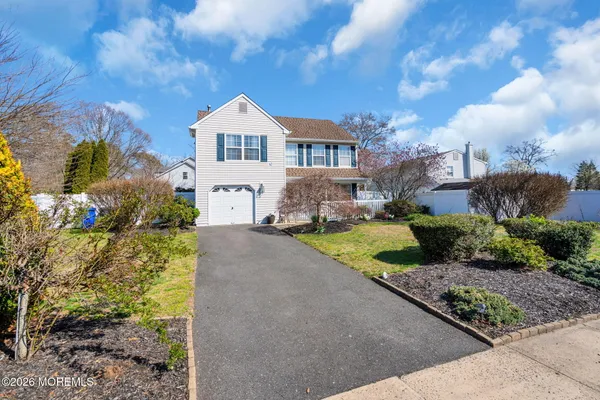 $699,000 | 166 Christian Court, Toms River, NJ 08753