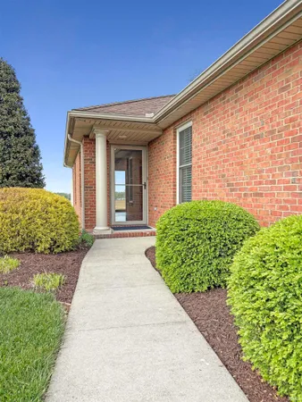 $194,900 | 4186 Westfall Court, Jasper, IN 47546