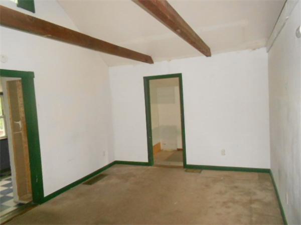 121 Cypress Road Wrentham, MA 02093 - Photo 5 of 11 Gallery Image 5