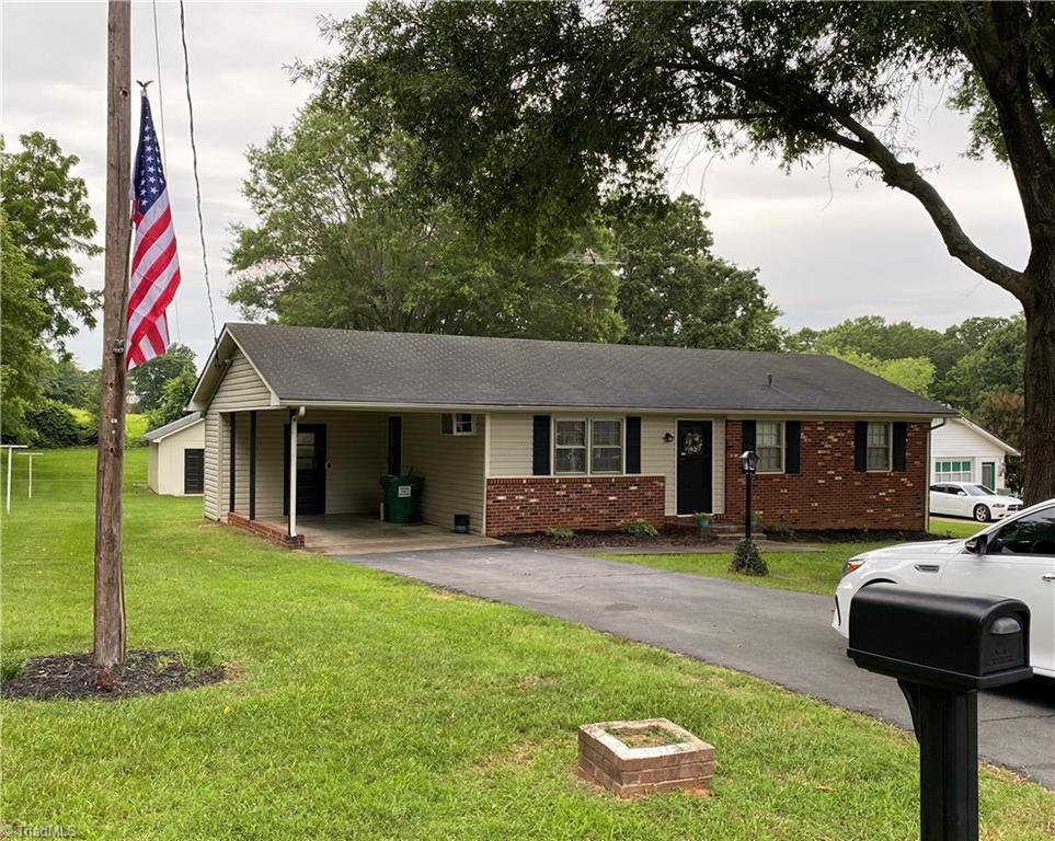 109 Sunset Drive King, NC 27021 - Photo 21 of 36