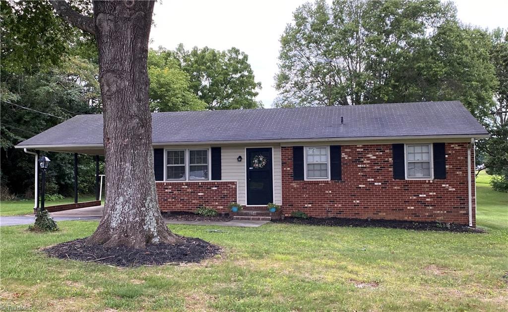 109 Sunset Drive King, NC 27021 - Photo 22 of 36