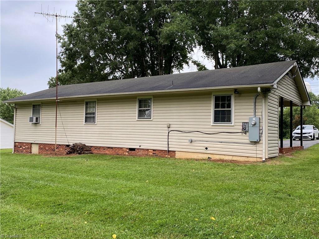 109 Sunset Drive King, NC 27021 - Photo 28 of 36