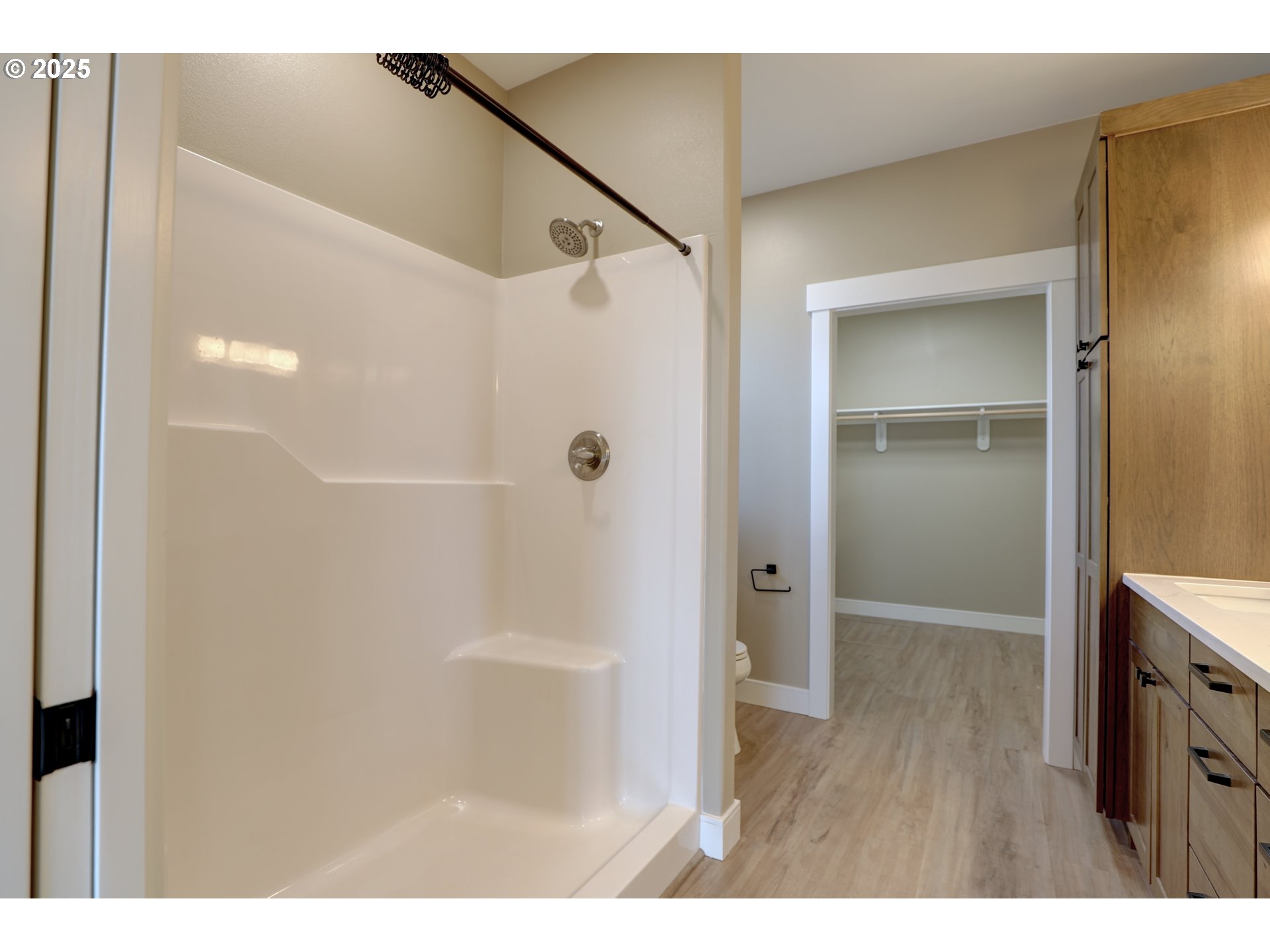 210 Johnston Street Dufur, OR 97021 - Photo 11 of 24 Gallery Image 11