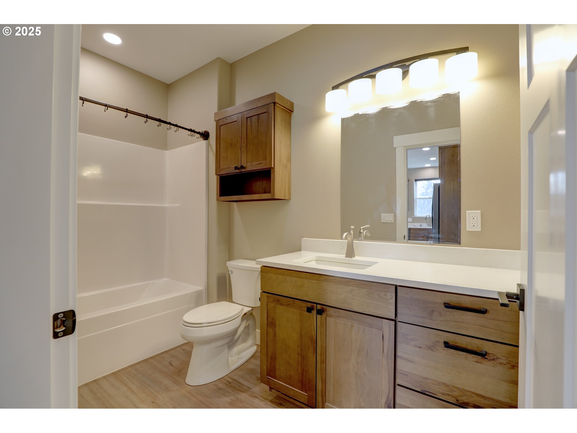 210 Johnston Street Dufur, OR 97021 - Photo 14 of 24 Gallery Image 14