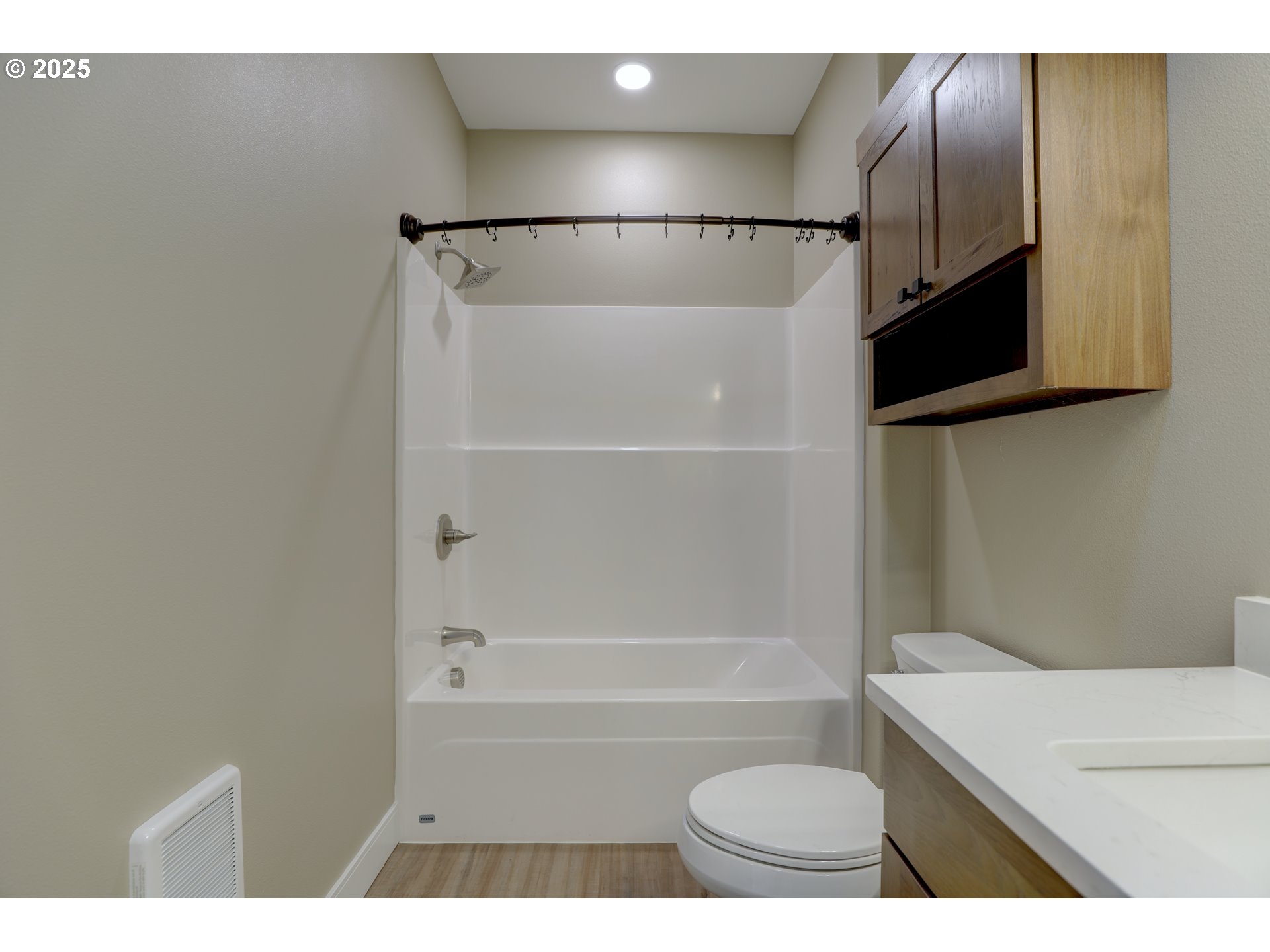 210 Johnston Street Dufur, OR 97021 - Photo 15 of 24 Gallery Image 15