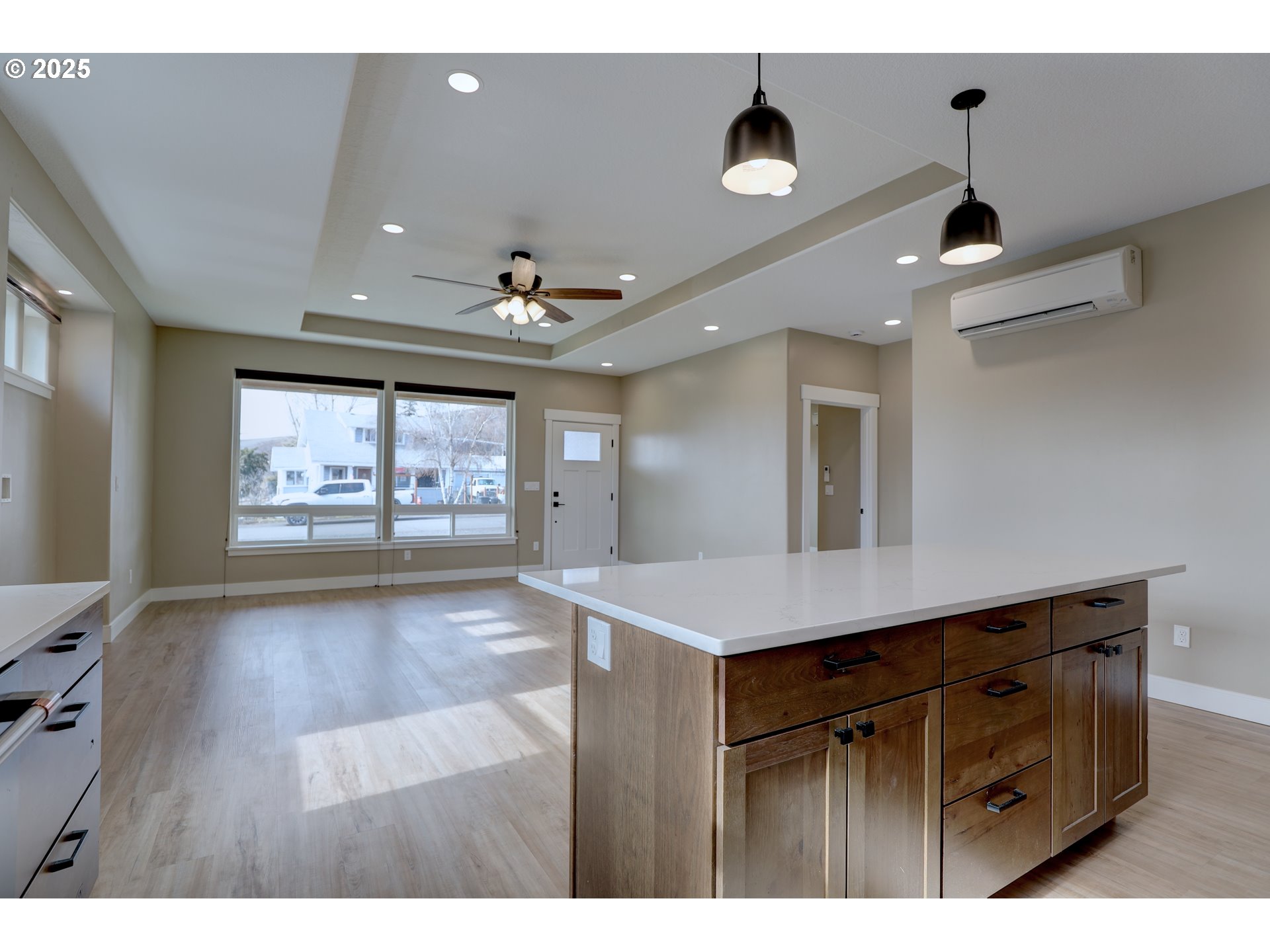 210 Johnston Street Dufur, OR 97021 - Photo 6 of 24 Gallery Image 6