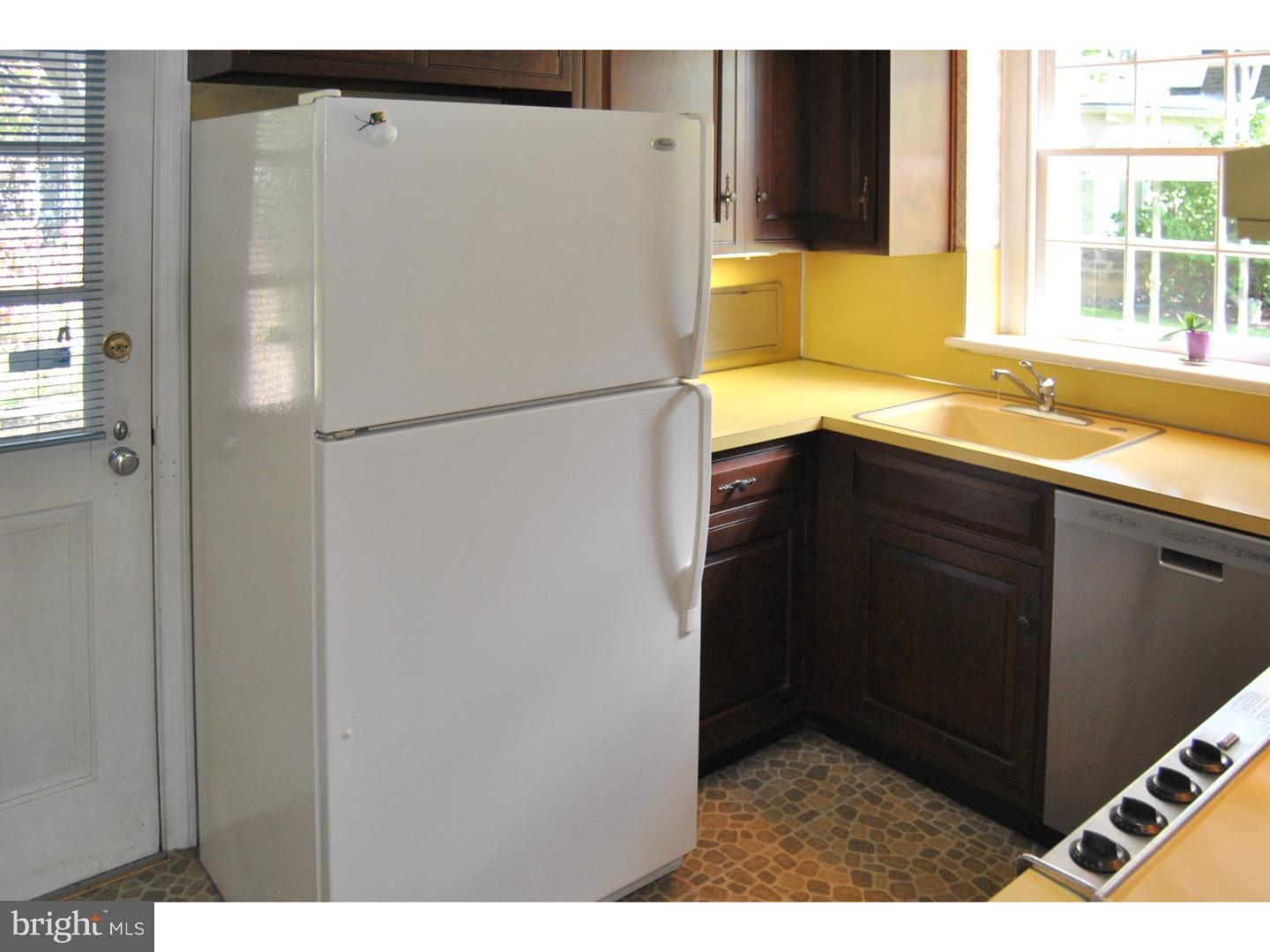 310 Evergreen Road Jenkintown, PA 19046 - Photo 8 of 24 Kitchen