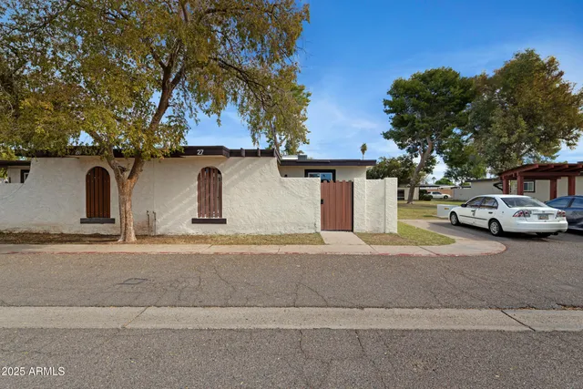 $260,100 | 720 South Dobson Road, Unit 27, Mesa, AZ 85202