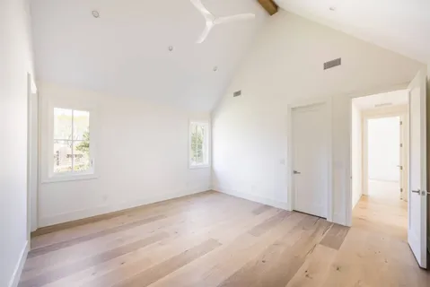 $4,995,000 | 21 Ocean Parkway, East Hampton, NY 11937