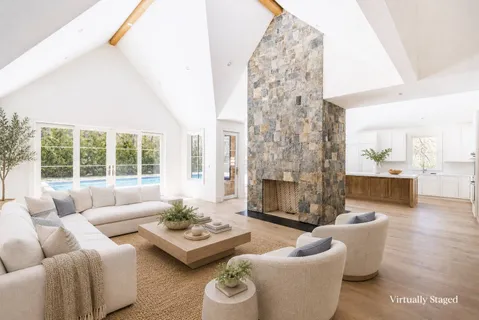 $4,995,000 | 21 Ocean Parkway, East Hampton, NY 11937