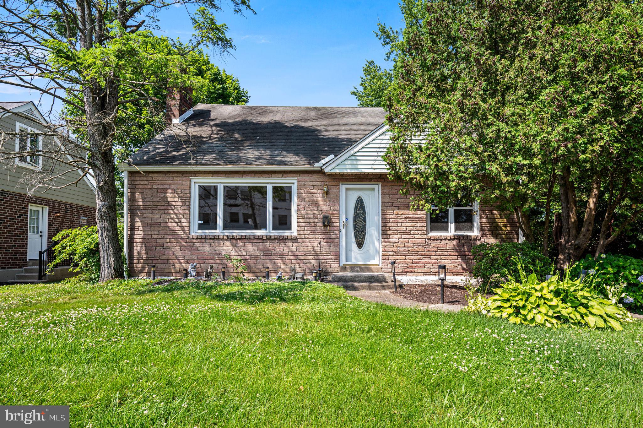 640 South Eagle Road Havertown, PA 19083 - Photo 2 of 31 Exterior Front