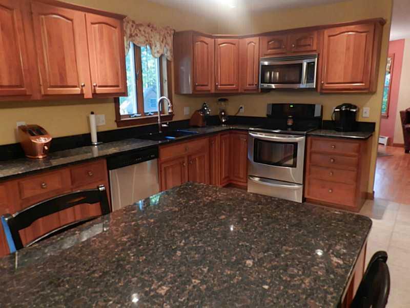 14 Silver Ridge Road Veazie, ME 04401 - Photo 8 of 35 Kitchen.