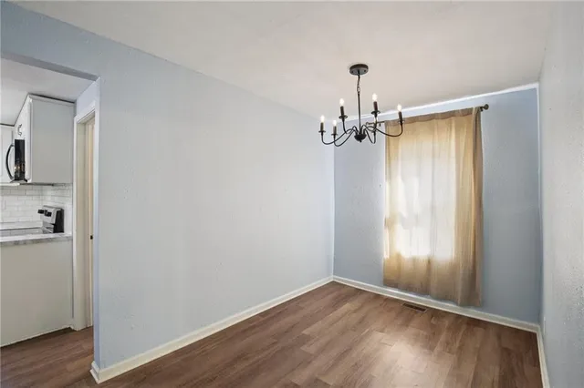 $188,450 | 823 South Tremont Avenue, Ottawa, KS 66067