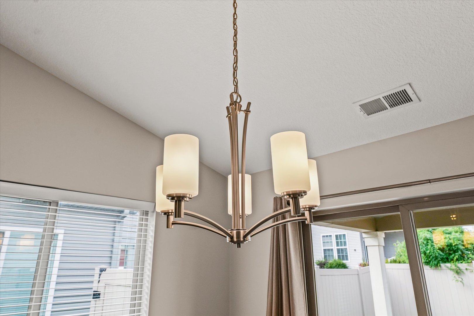 3109 Stanley Lane Champaign, IL 61822 - Photo 13 of 39 a room with furniture and a window