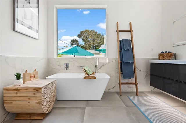 $7,000 | 2365 Waldemere Street, Sarasota, FL 34239