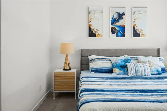 $7,000 | 2365 Waldemere Street, Sarasota, FL 34239