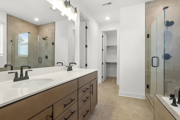 $459,990 | 2405 Hartman Cove, Columbia, TN 38401