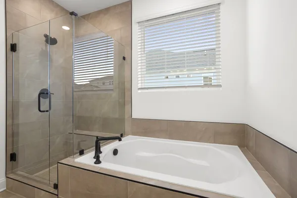 $459,990 | 2405 Hartman Cove, Columbia, TN 38401