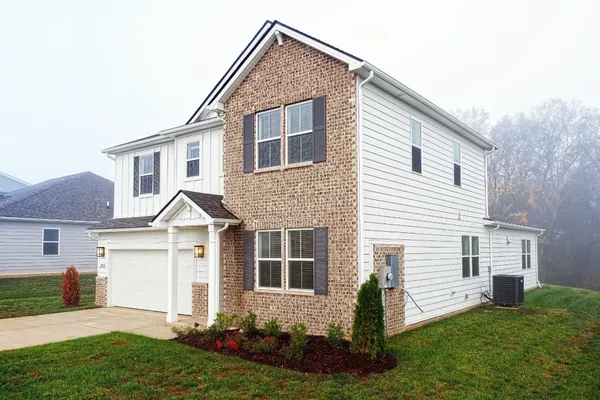 $459,990 | 2405 Hartman Cove, Columbia, TN 38401
