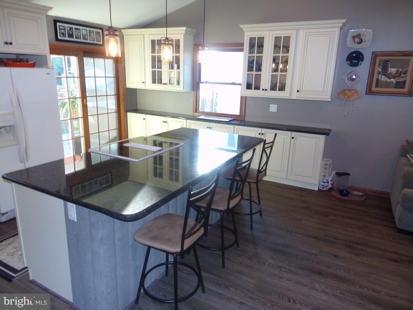626 Exton Road Hatboro, PA 19040 - Photo 4 of 24
