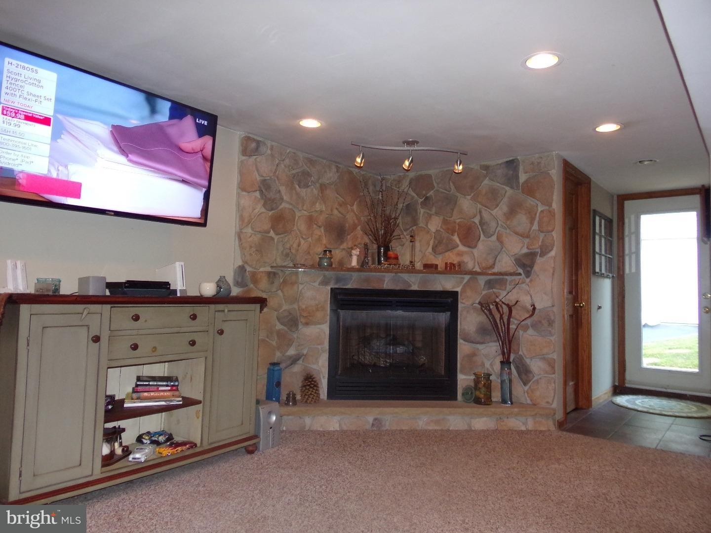 626 Exton Road Hatboro, PA 19040 - Photo 10 of 24