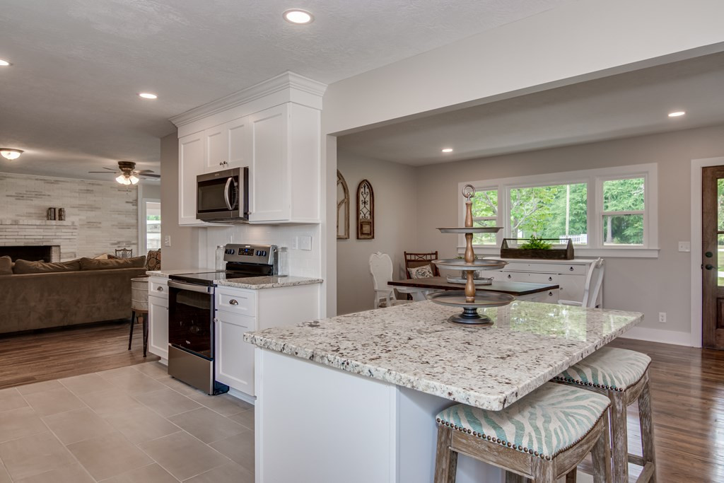221 Pine Log Road Beech Island, SC 29842 - Photo 6 of 25 Gallery Image 6