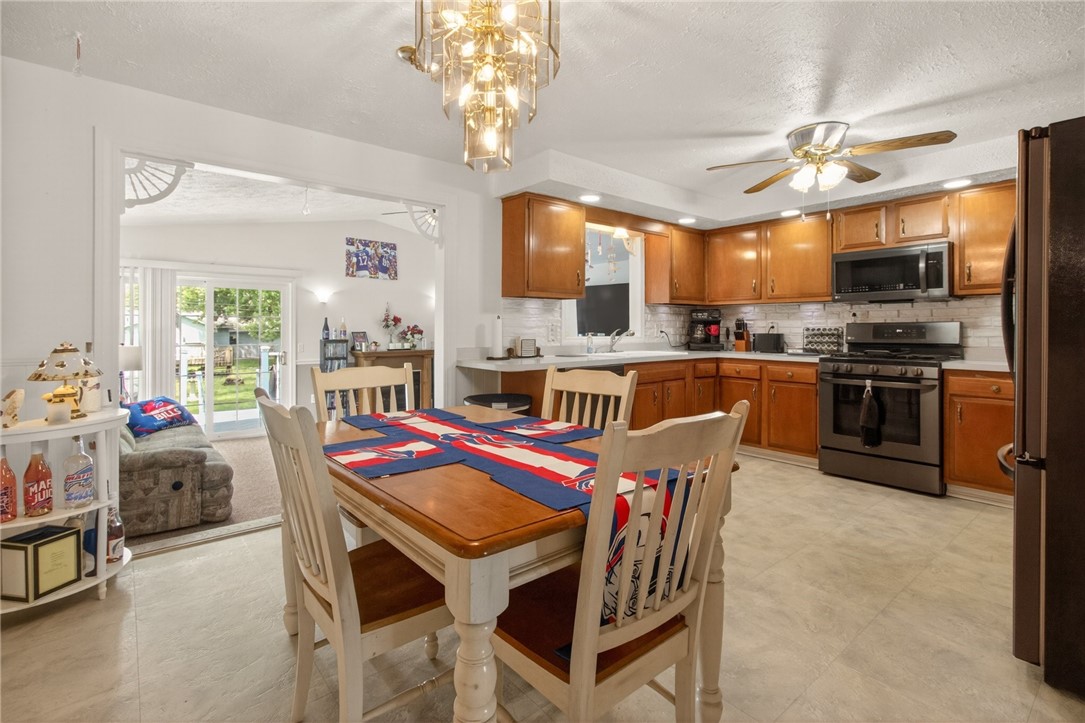 1174 Spencerport Road Gates, NY 14606 - Photo 9 of 34
