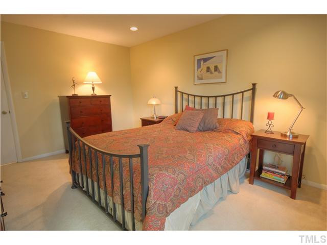 4 Pinnacle Road Durham, NC 27705 - Photo 10 of 18 Master Bedroom