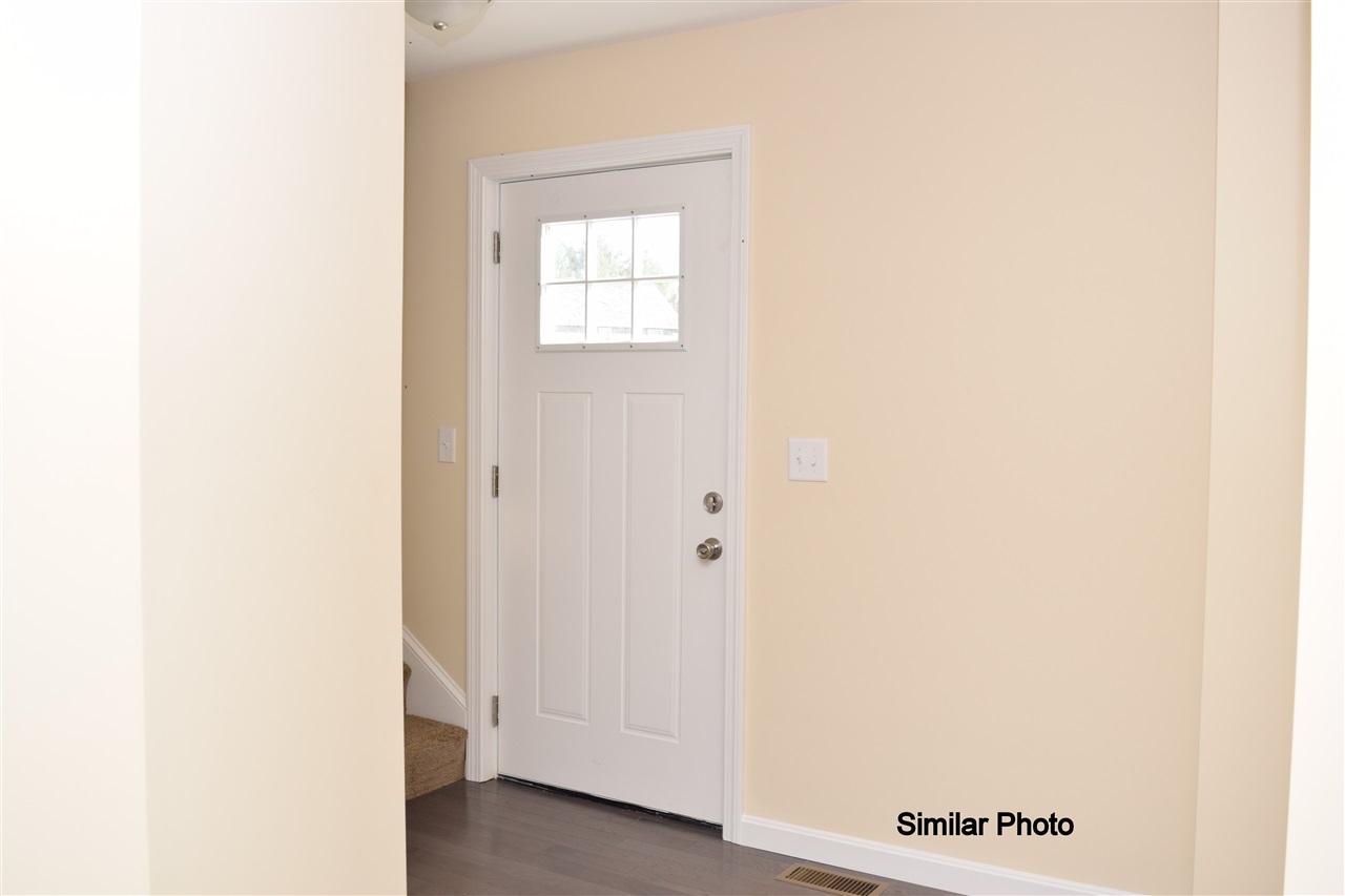 40 Miller's Farm Drive Rochester, NH 03868 - Photo 3 of 18