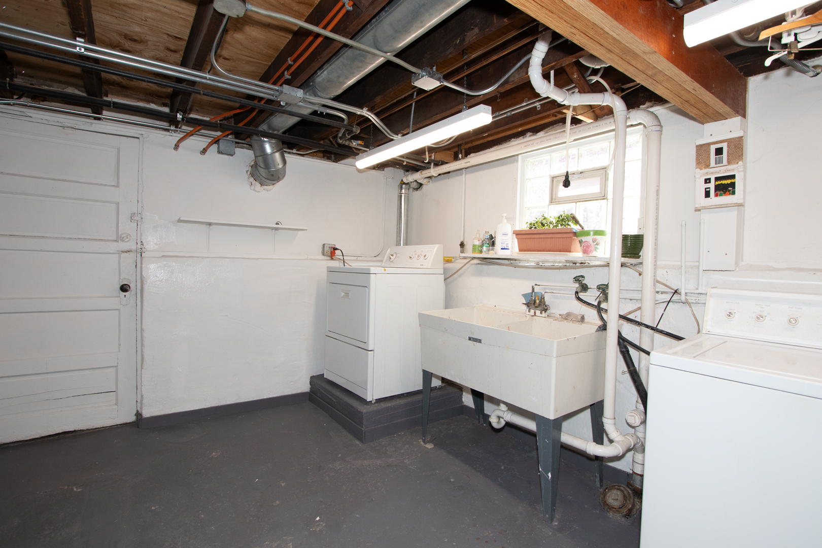 227 Thatcher Avenue River Forest, IL 60305 - Photo 31 of 42 a view of utility room