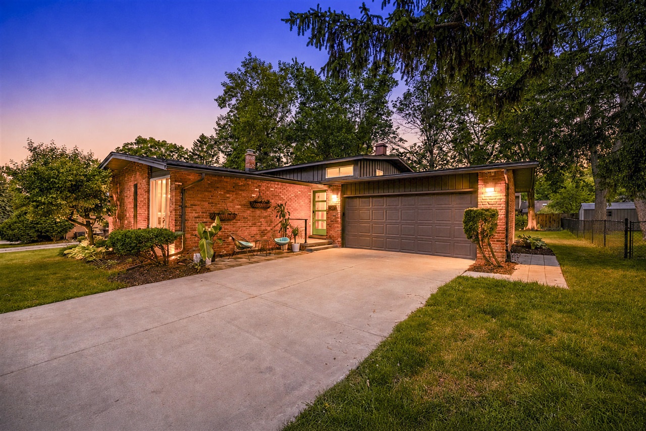 2740 Manchester Road Ann Arbor, MI 48104 - Photo 43 of 55
