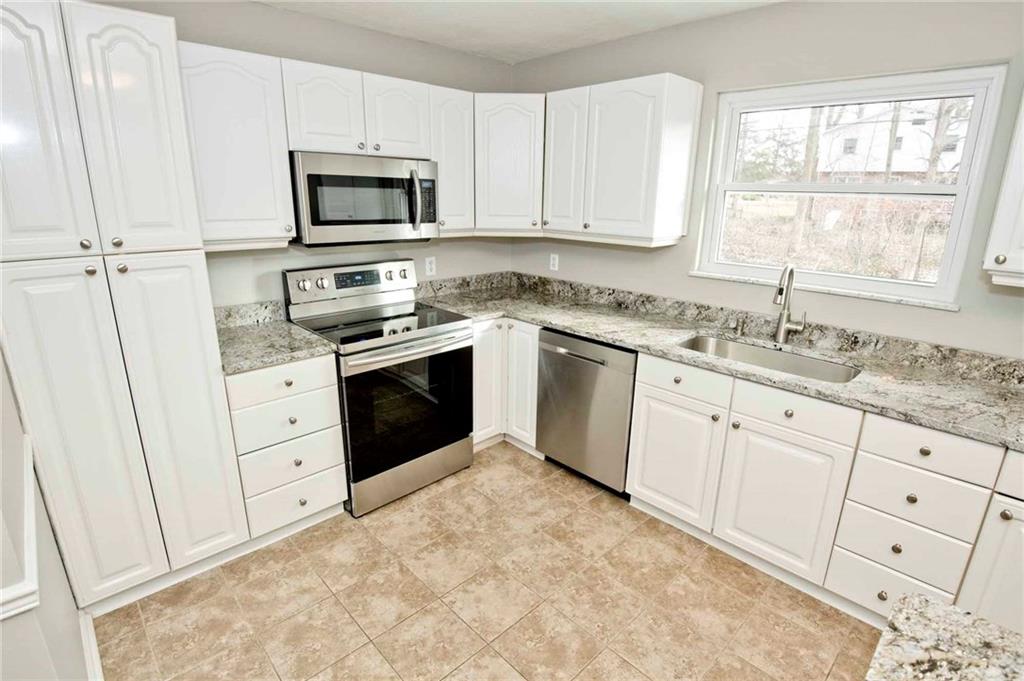 6259 Graham Road Indianapolis, IN 46220 - Photo 11 of 44