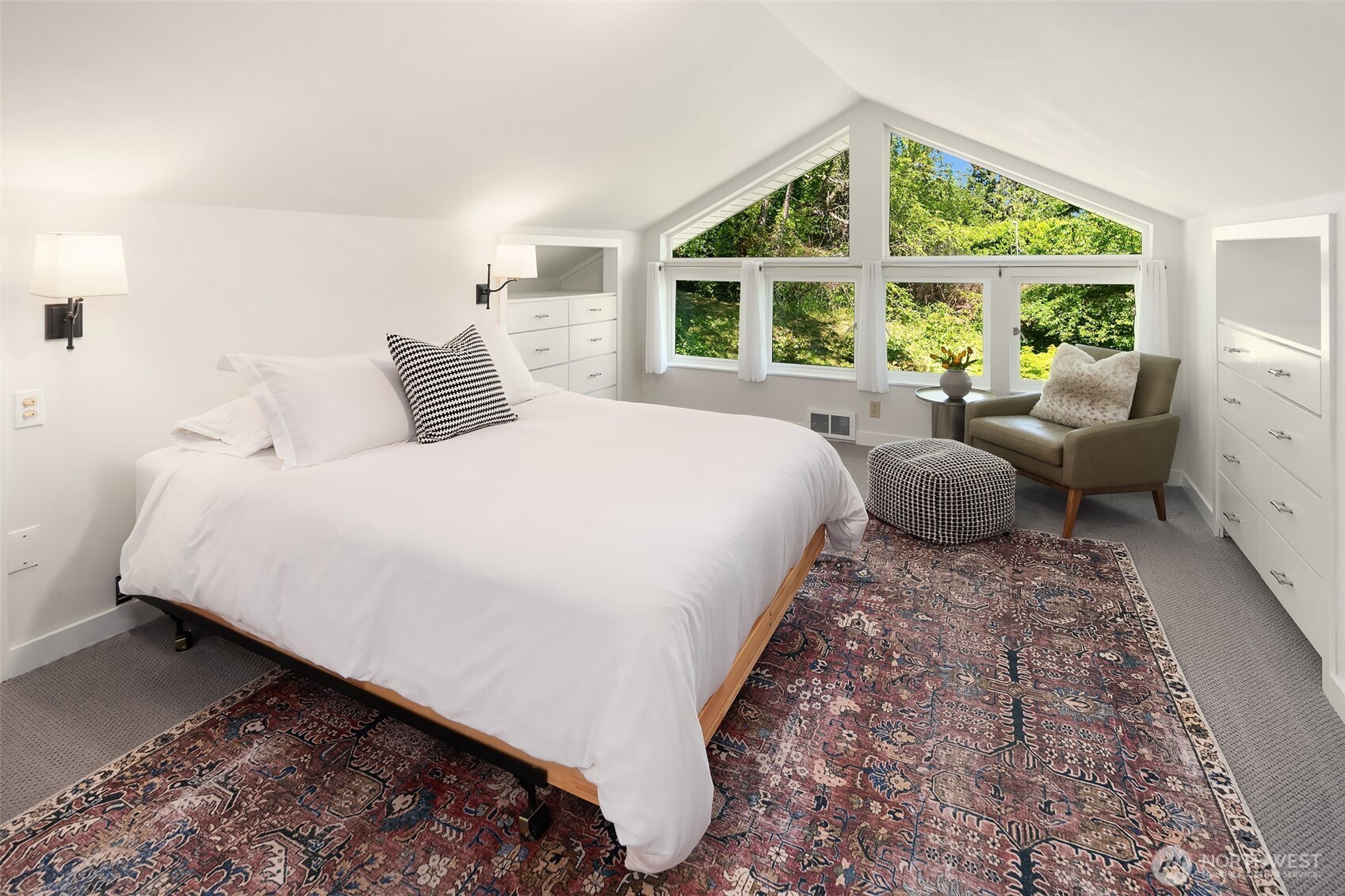 14830 Glen Acres Road Southwest Vashon, WA 98070 - Photo 15 of 38 Gallery Image 15